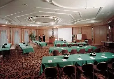 فندق Maritim